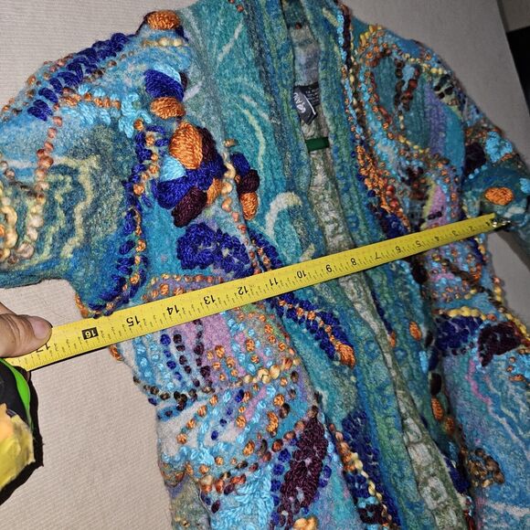 Anu Girls Unique Embroidered Jacket Size Large 100% Wool Colorful Wearable Art - Picture 10 of 16